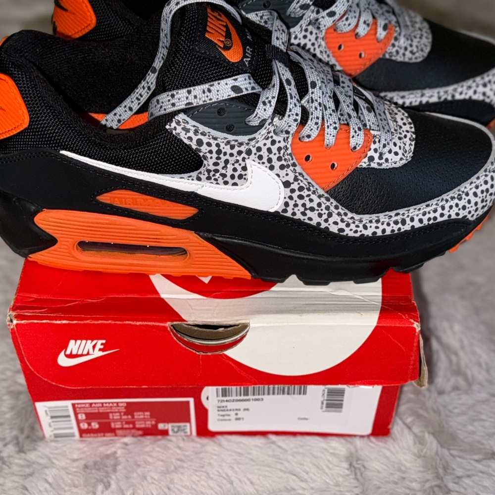 Nike Air Max 90 Safari Black Orange DA5427-001 Men's Size 8 used like new 10/10